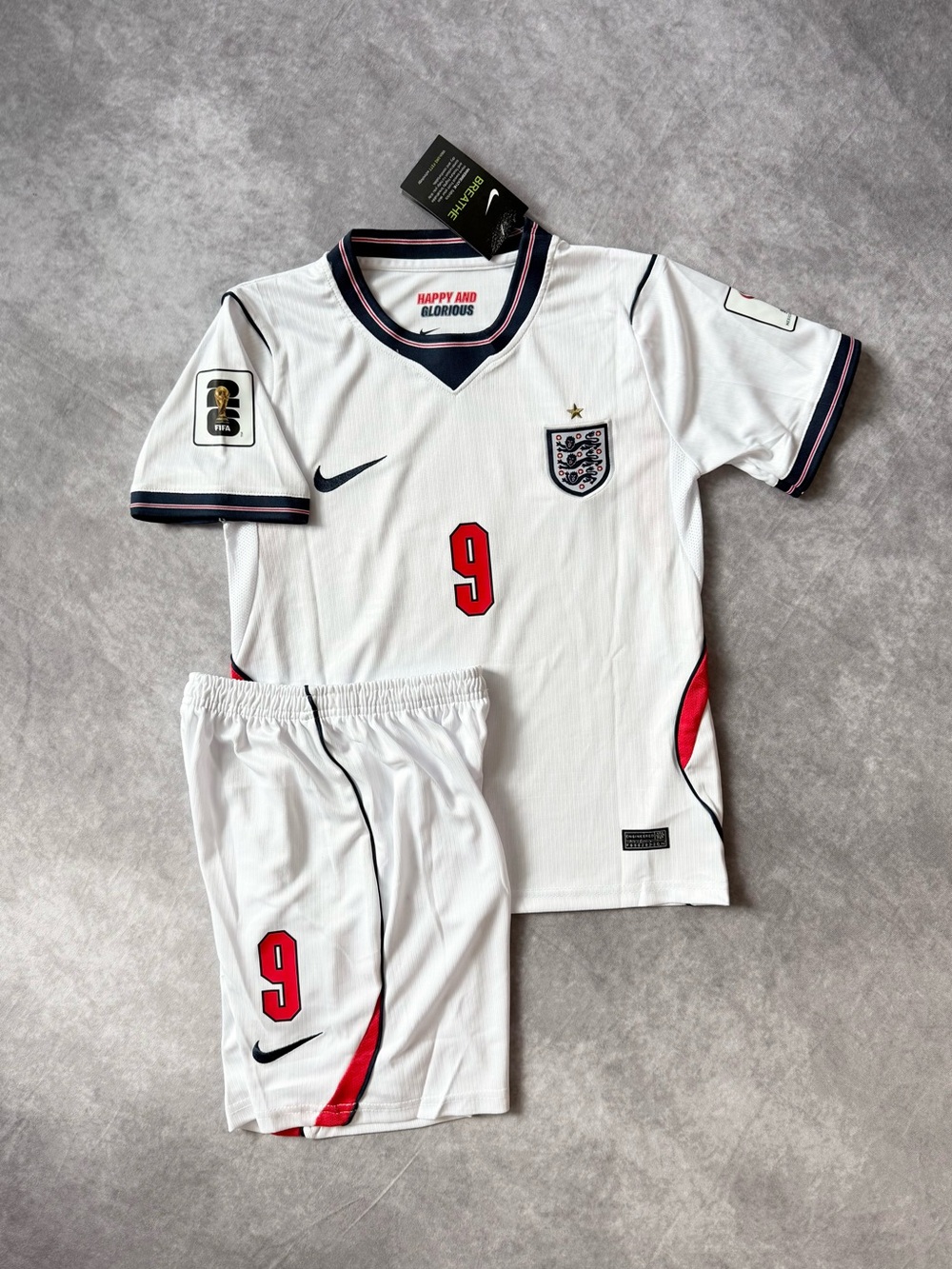 England Home Set for kids Harry Kane 9 - Picture 2 of 7